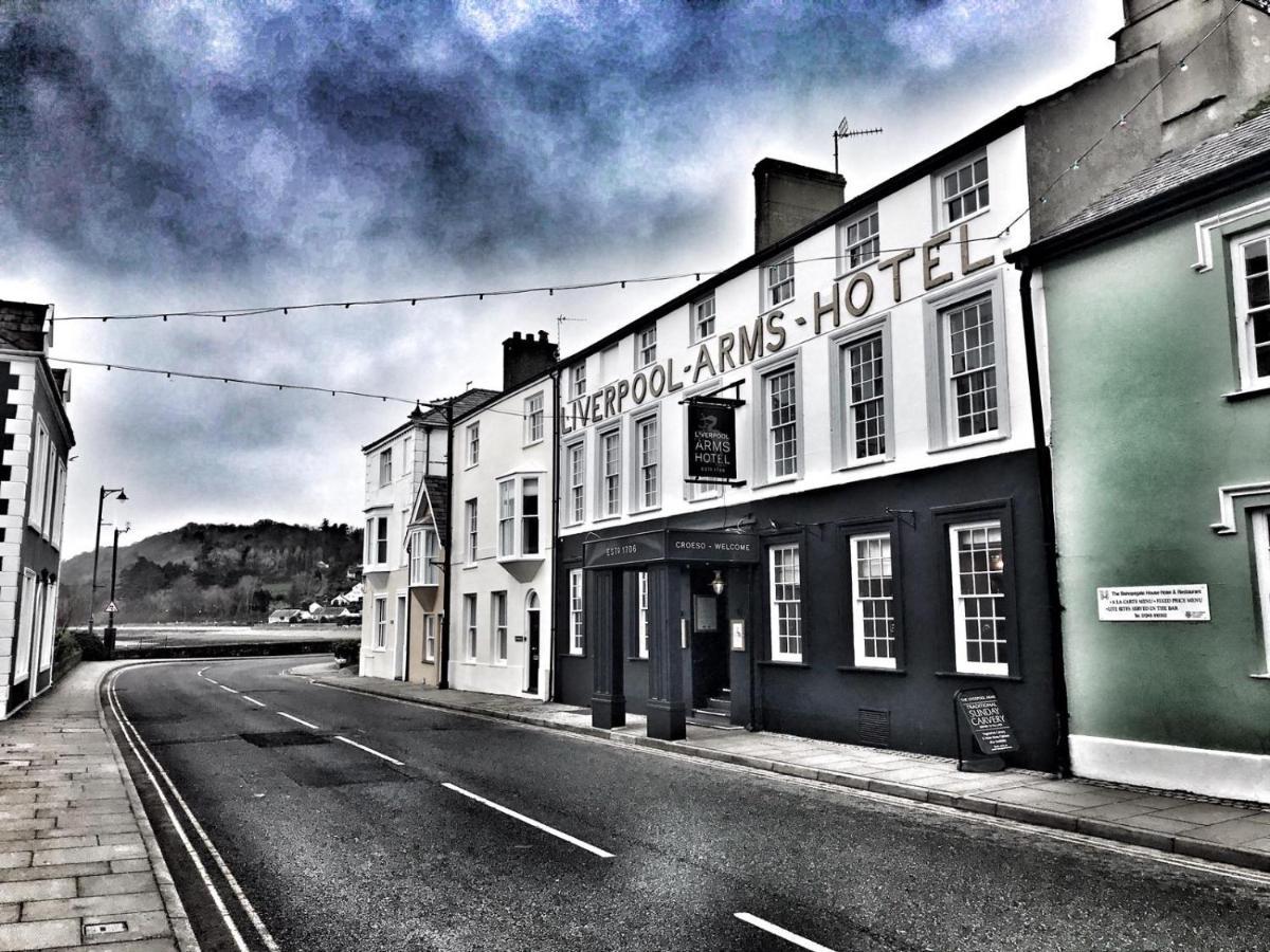 The Liverpool Arms Hotel 보마리스 외부 사진