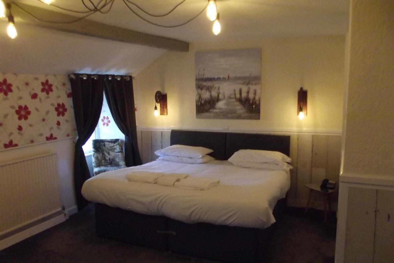 The Liverpool Arms Hotel 보마리스 외부 사진