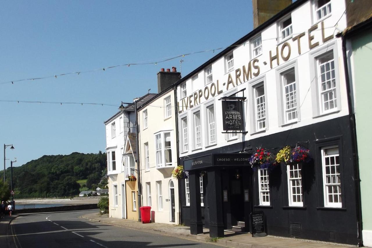 The Liverpool Arms Hotel 보마리스 외부 사진