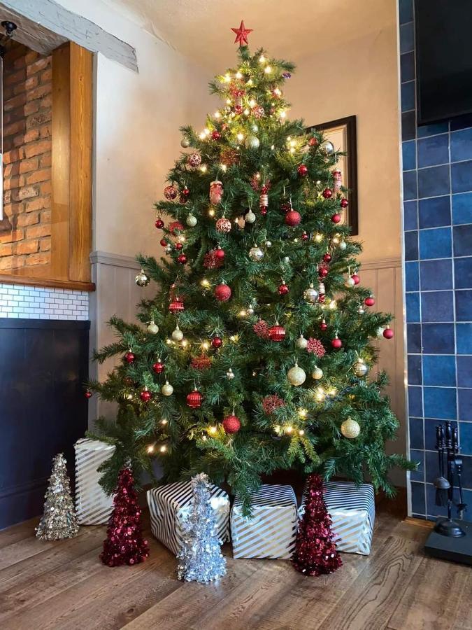 The Liverpool Arms Hotel 보마리스 외부 사진