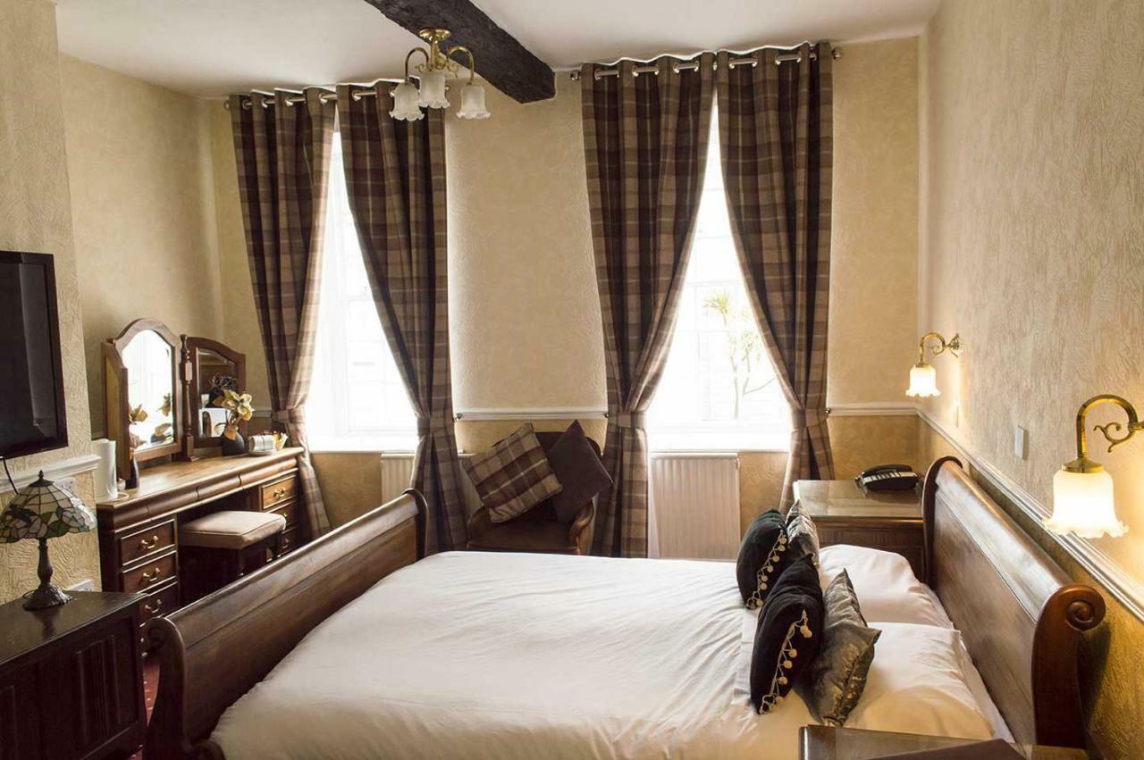 The Liverpool Arms Hotel 보마리스 외부 사진